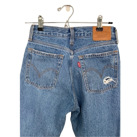 Levi’s Wedgie Icon Jeans in Athens Hera 24 - Picture 9 of 12
